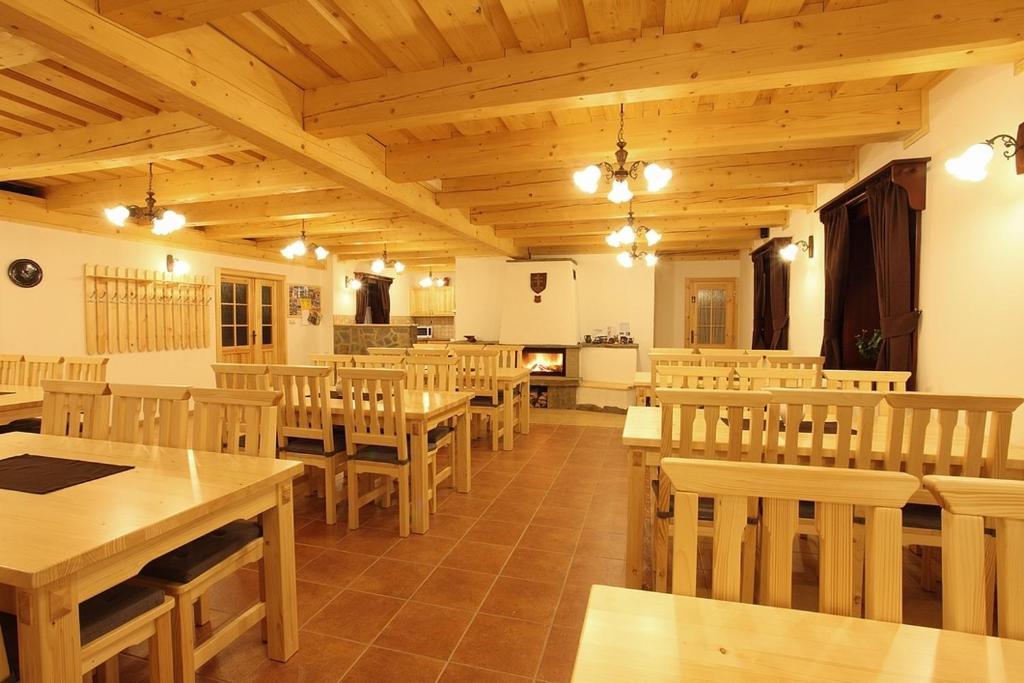 Drevenice Zuberec Rum bild